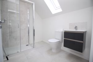 En-Suite- click for photo gallery